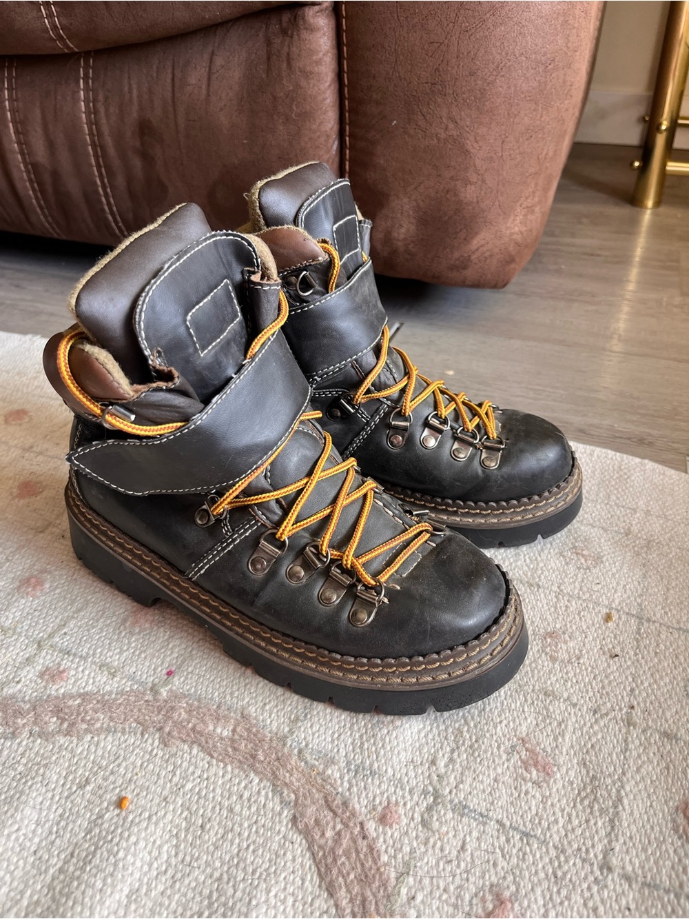 Vintage Women’s Hiking Boots